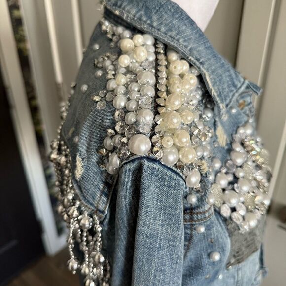 Custom Made Rhinestone and Pearl Bedazzled Disco Fringe Jean Jacket Size L - Picture 3 of 10